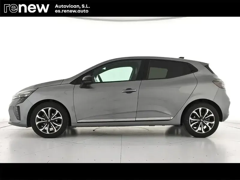 Usado Renault Clio V Techno 100 CV (73 kW) 2025 Gris Berlina