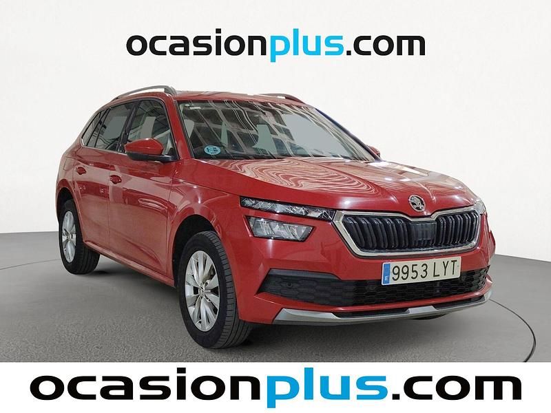 Usado Skoda Kamiq 110 CV (80 kW) 2022 Rojo SUV
