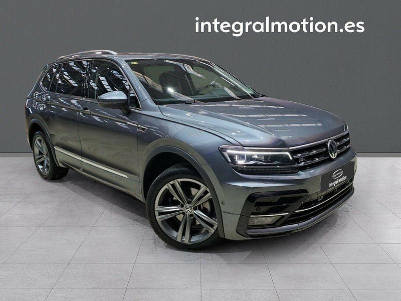Usado VW Tiguan 149 CV (109 kW) 2020 Gris SUV