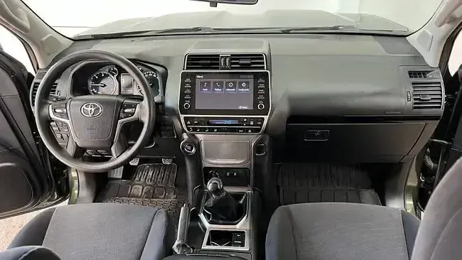 Usado Toyota Land Cruiser 204 CV (150 kW) 2023 Verde SUV