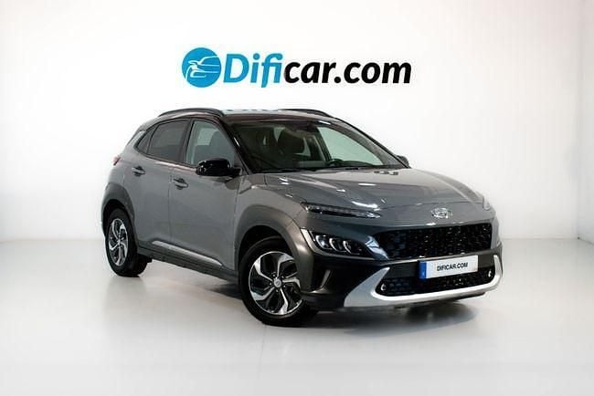 Usado Hyundai Kona 141 CV (103 kW) 2022 Gris SUV