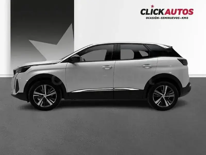 Usado Peugeot 3008 Allure 130 CV (95 kW) 2024 Blanco SUV