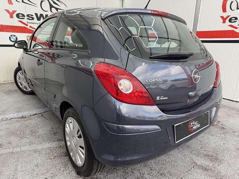 Usado Opel Corsa Enjoy 80 CV (58 kW) 2007 Azul Utilitario