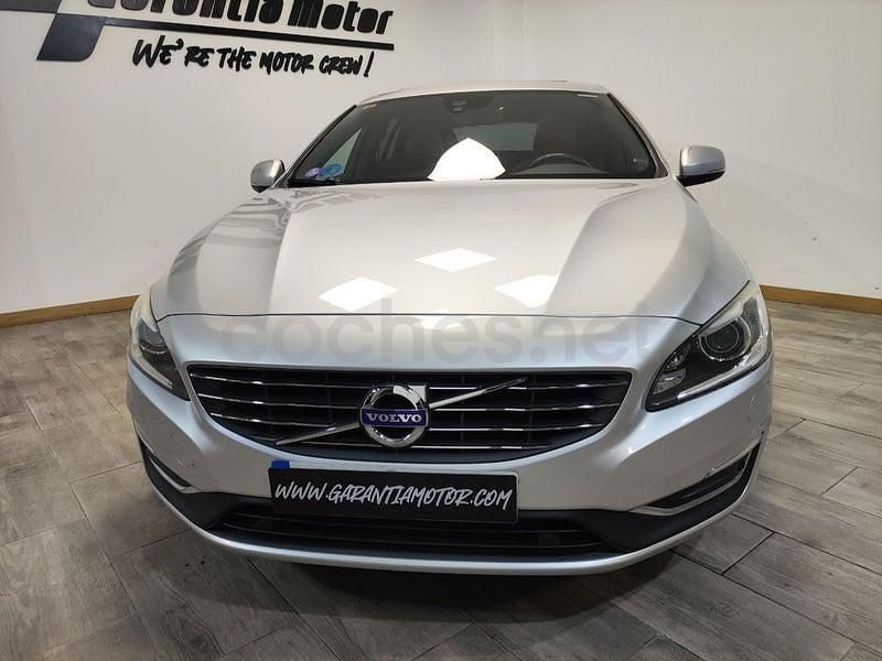 Begagnad Volvo V60 Summum 231 HK (169 kW) 2016 Grå Kombi