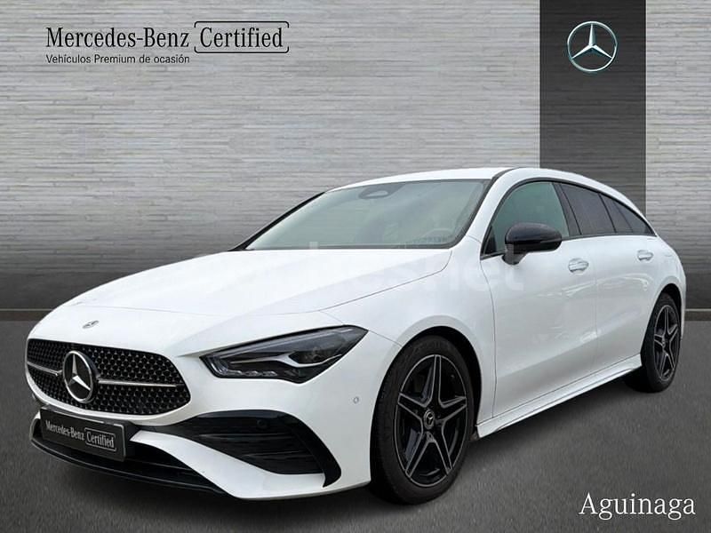 Blanco Usado 2025 Mercedes CLA200 Shooting Brake Familiar | 39.890 € (Precio justo) - Imagen 1/4