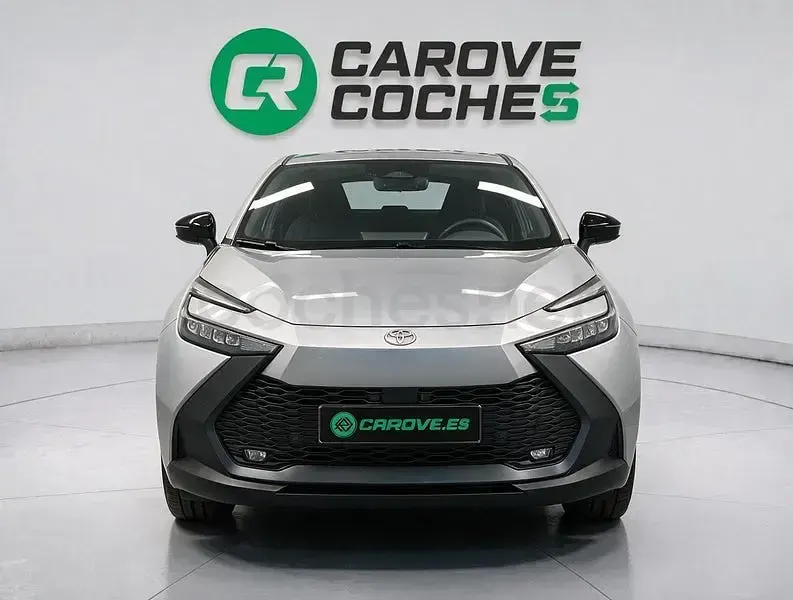 Usado Toyota C-HR Advance 140 CV (102 kW) 2024 Gris / plata SUV