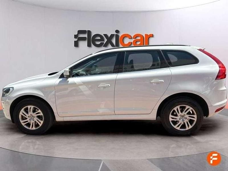 Usado Volvo XC60 Kinetic 150 CV (110 kW) 2017 Blanco SUV