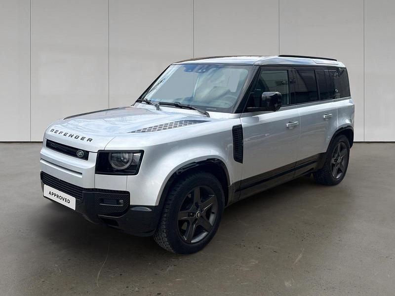 Hakuba silver Usado 2024 Land Rover Defender SE Dynamic SUV | 79.990 € (Un poco caro) - Imagen 1/4