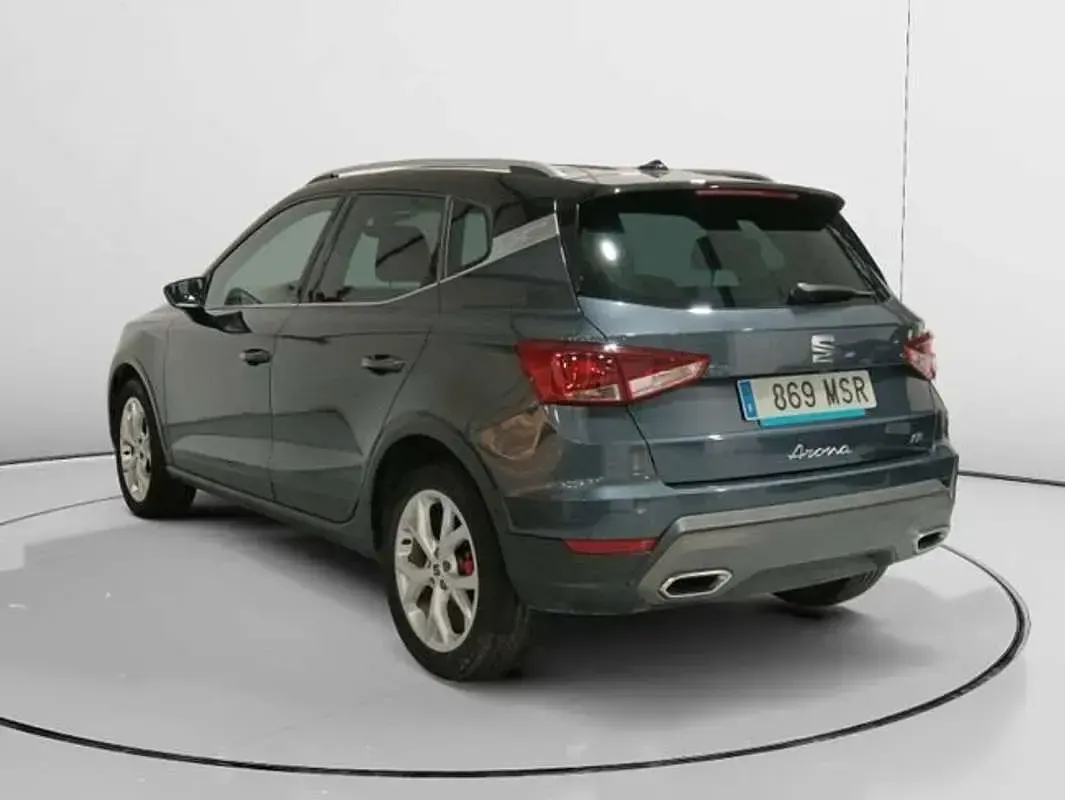 Usado Seat Arona FR 151 CV (111 kW) 2024 Negro SUV