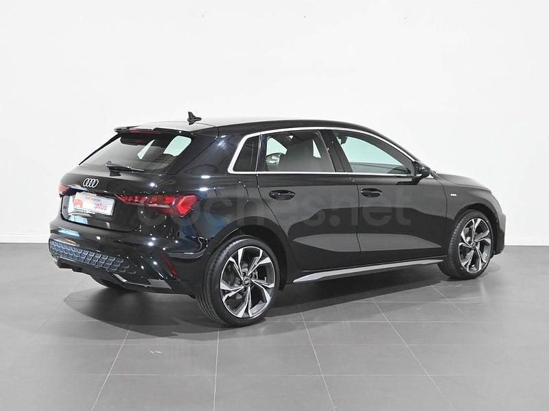 Usado Audi A3 S-Line 204 CV (150 kW) 2025 Negro Berlina