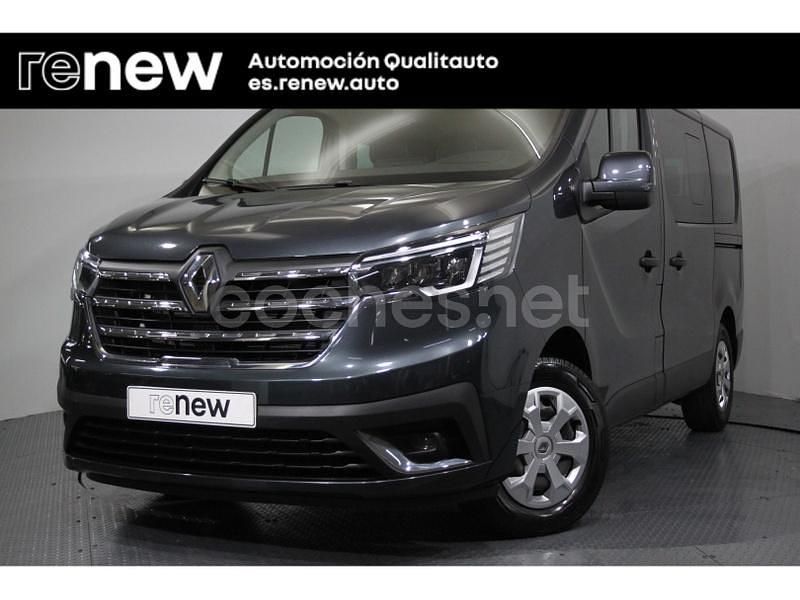 Gris / plata Usado 2023 Renault Trafic Equilibre Monovolumen | 34.250 € (Caro) - Imagen 1/4