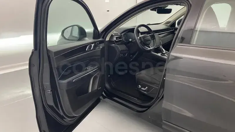 Usado Lynk & Co 01 197 CV (144 kW) 2022 Negro SUV
