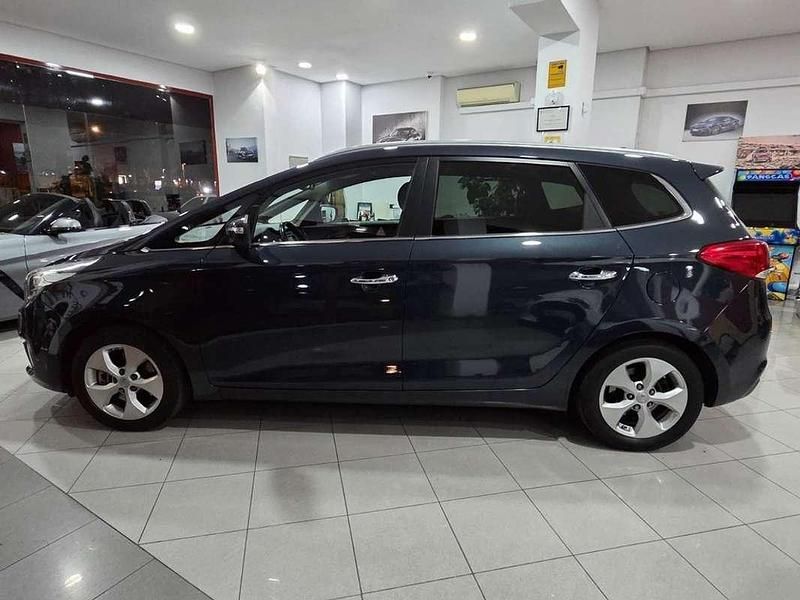 Usado Kia Carens 135 CV (99 kW) 2016 Negro Monovolumen