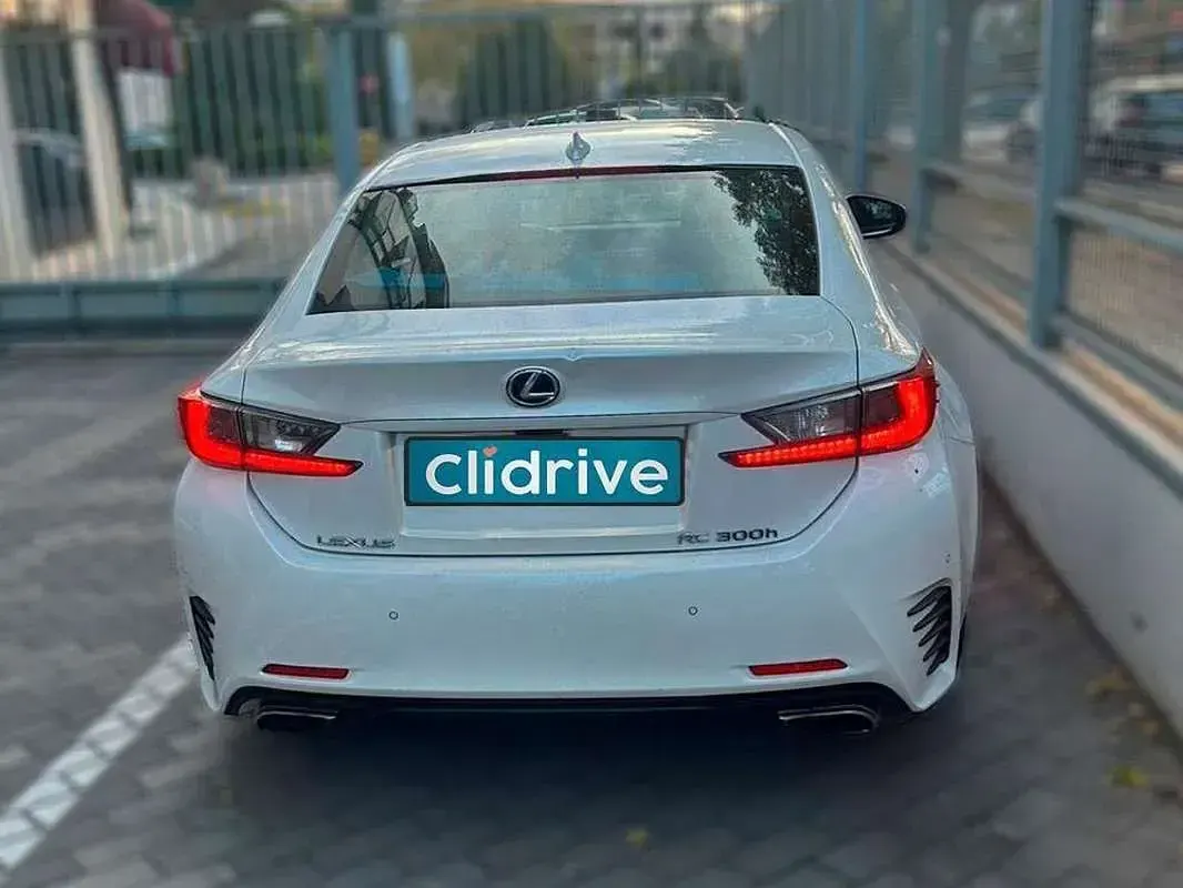 Brugt Lexus RC300h Executive Line 223 HK (164 kW) 2019 Hvid Coupe