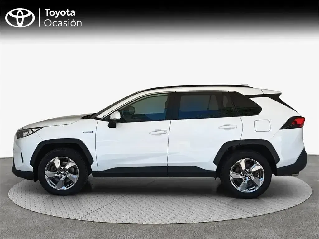 Usado Toyota RAV4 Hybrid Advance 222 CV (163 kW) 2021 Blanco SUV