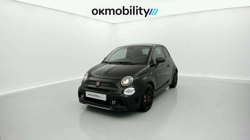 Negro Usado 2023 Abarth 695 Utilitario | 20.610 € (Buen precio) - Imagen 1/4