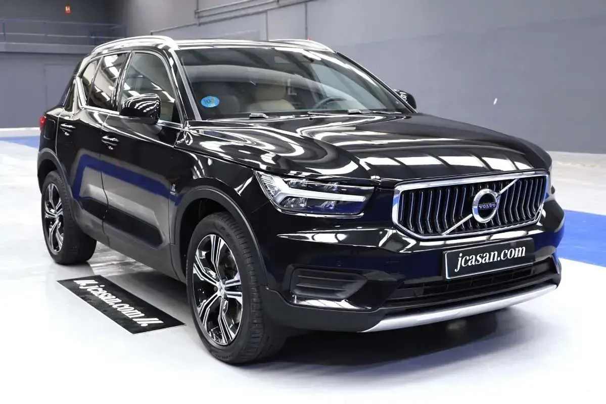 Usado Volvo XC40 Inscription 262 CV (192 kW) 2021 Negro SUV