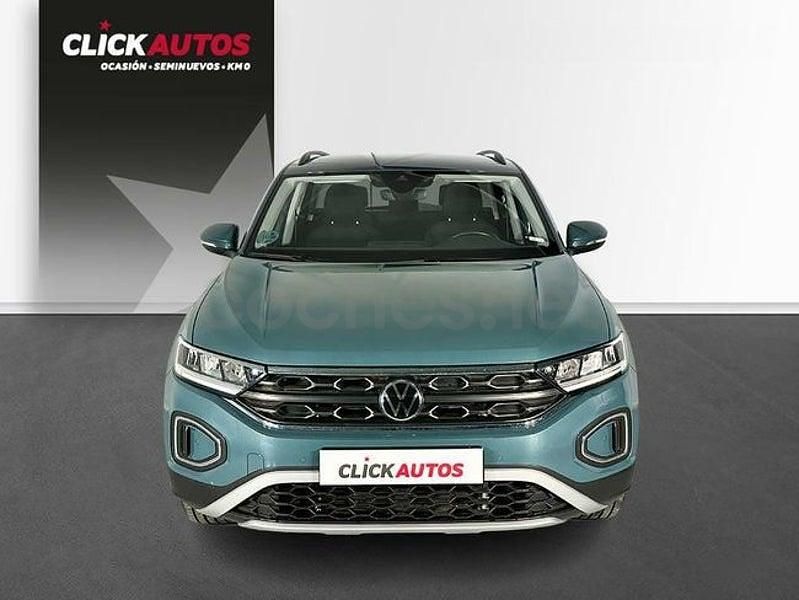 Usado VW T-Roc Life 110 CV (80 kW) 2023 Azul SUV