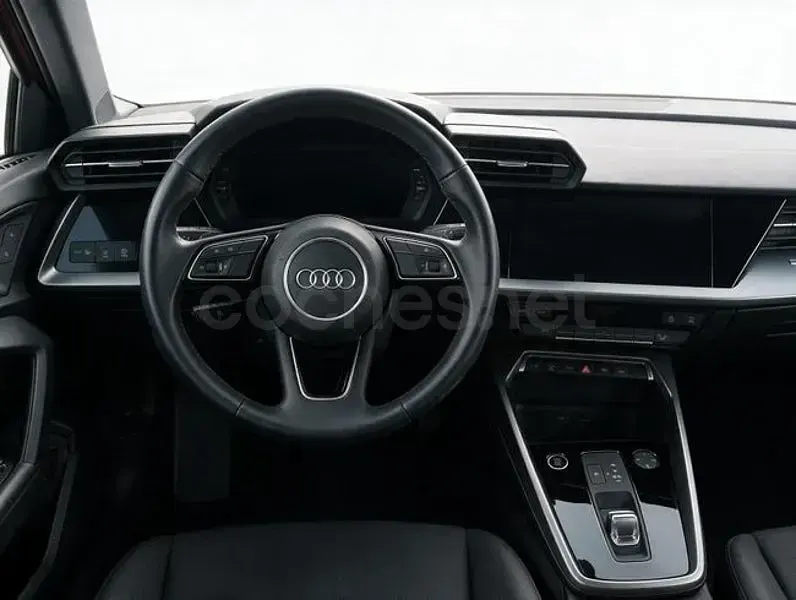 Usado Audi A3 Advanced Plus 204 CV (150 kW) 2022 Rojo Berlina