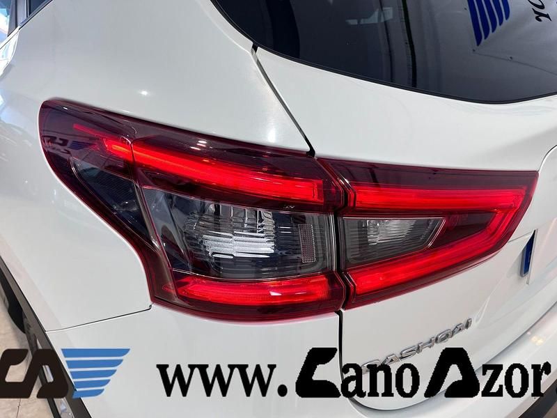 Usado Nissan Qashqai N-Connecta 116 CV (85 kW) 2018 Blanco SUV