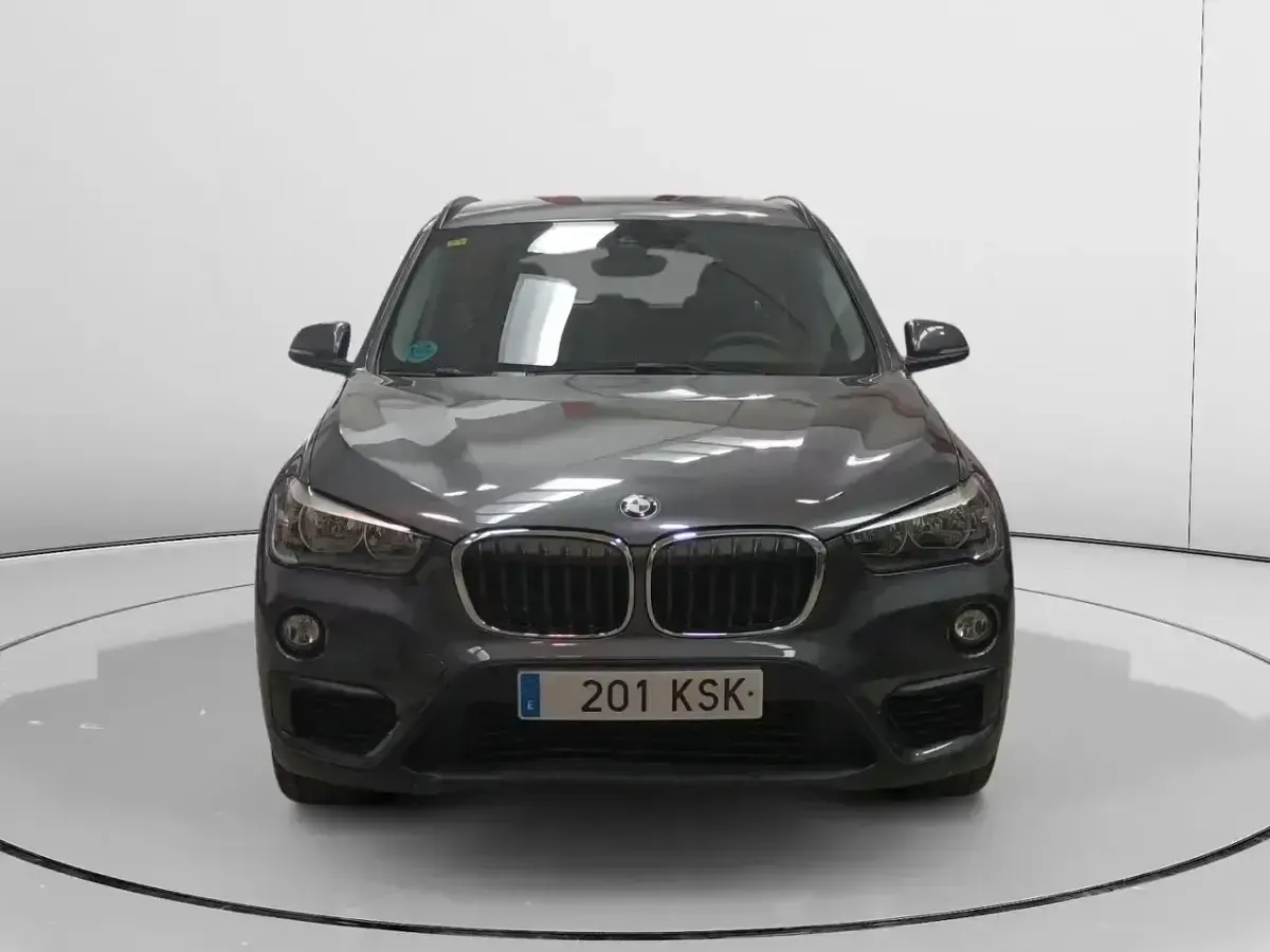 Używany BMW X1 Performance 116 KM (85 kW) 2018 Szary SUV