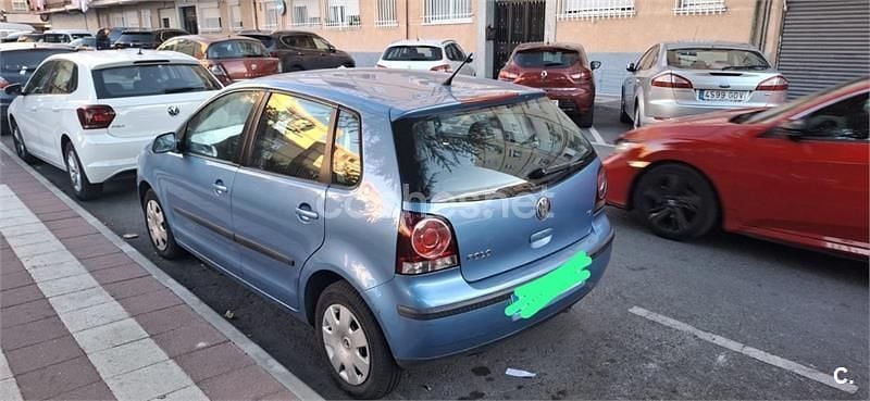 Usado VW Polo Match 80 CV (58 kW) 2007 Azul Utilitario