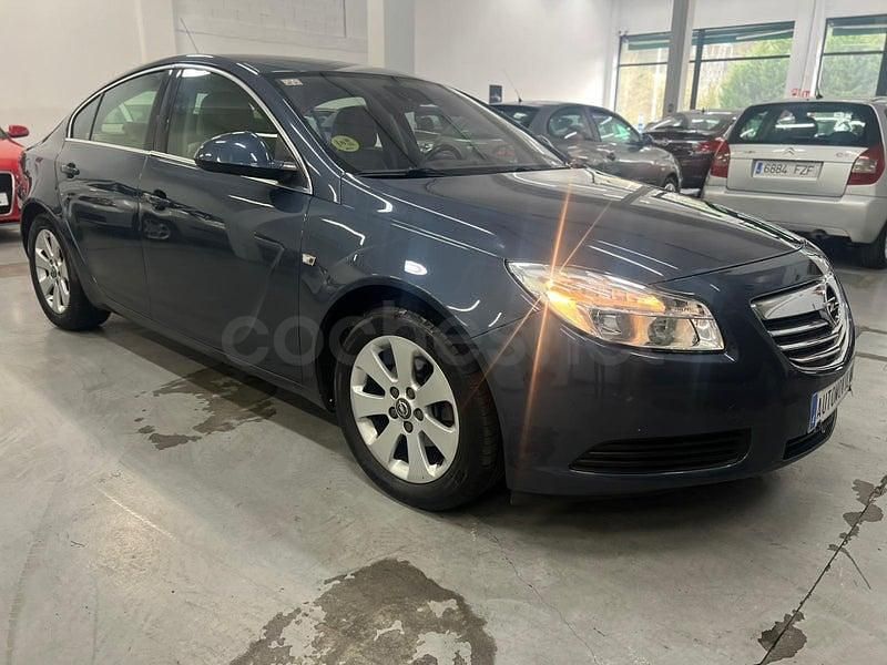 Usado Opel Insignia Sport 130 CV (95 kW) 2010 Azul Berlina