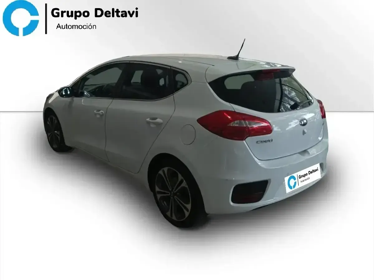 Usado Kia Ceed GT 136 CV (100 kW) 2017 Blanco Berlina