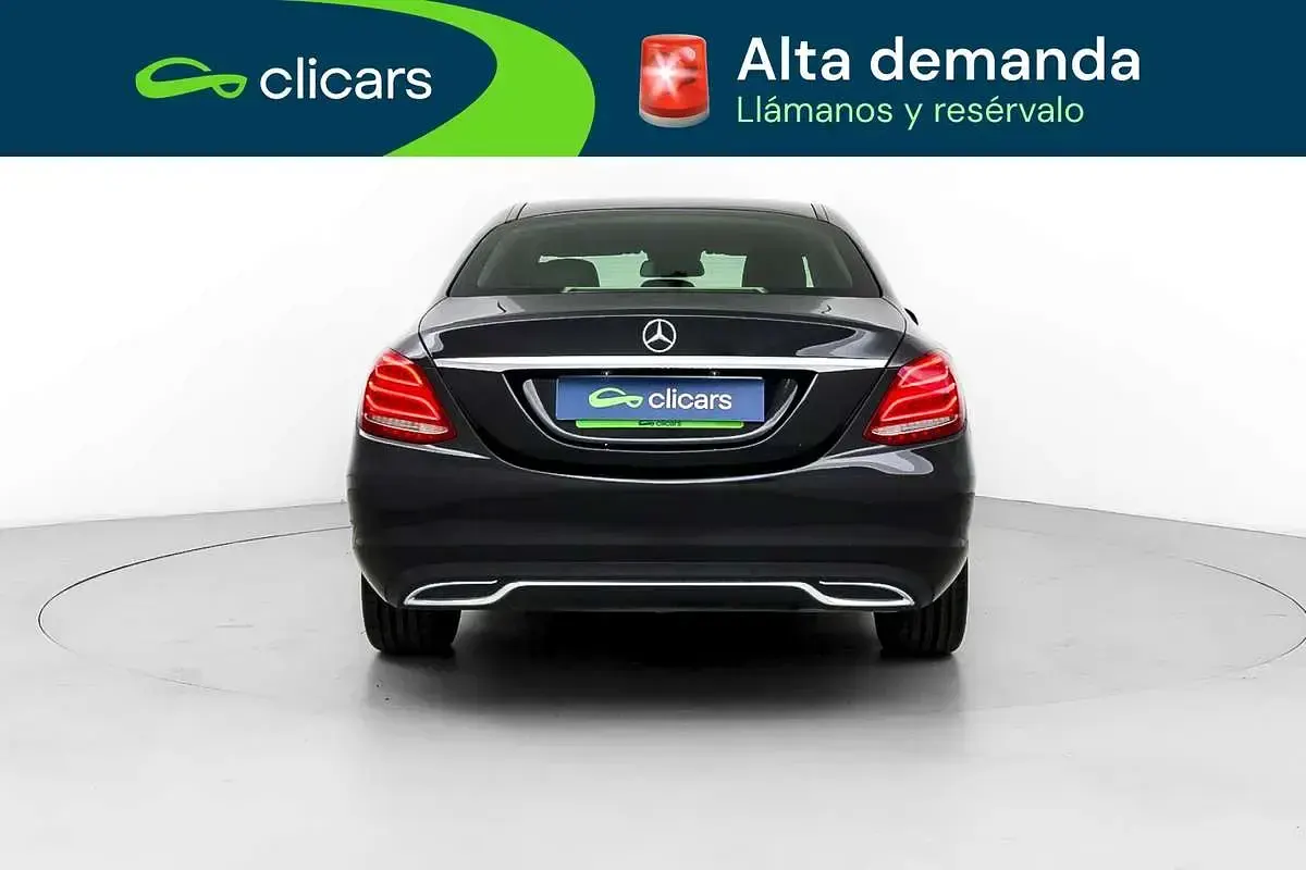 Usado Mercedes C220 170 CV (125 kW) 2016 Negro Berlina