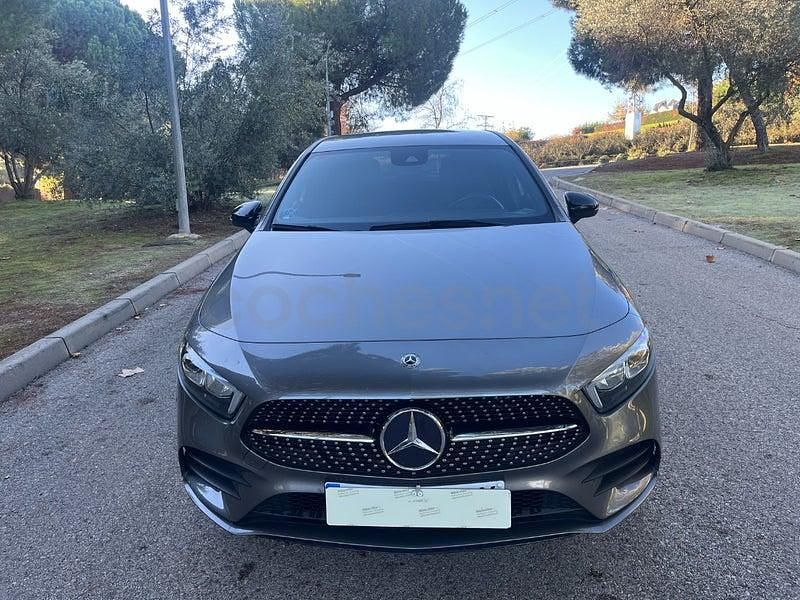 Usado Mercedes A250 218 CV (160 kW) 2021 Gris / plata Berlina