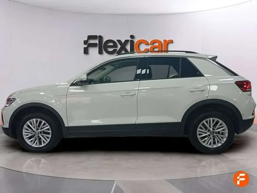 Usado VW T-Roc 110 CV (80 kW) 2023 Blanco SUV