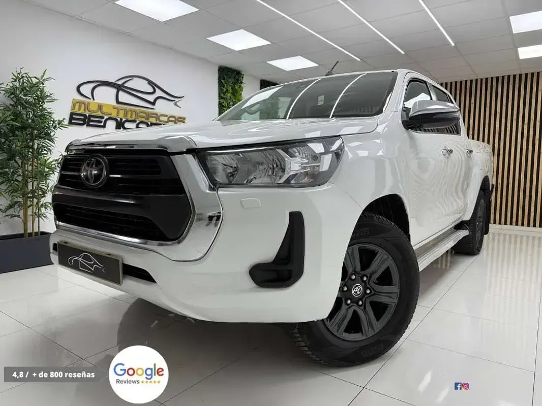 Usado Toyota HiLux 204 CV (150 kW) 2021 Blanco Pickup/Camioneta
