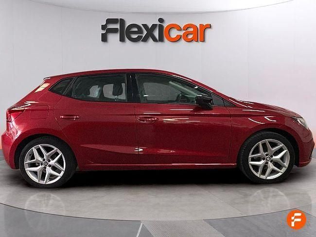 Usado Seat Ibiza CONNECT 115 HP (84 kW) 2017 Vermelho Sedan