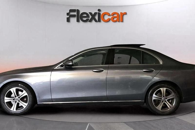 Usado Mercedes E220 194 CV (142 kW) 2018 Gris Berlina