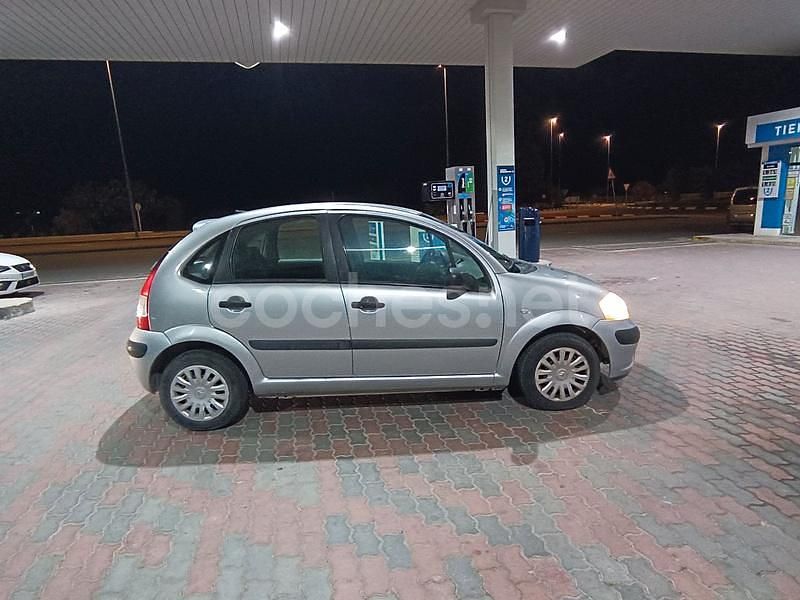 Usado Citroën C3 70 CV (51 kW) 2010 Gris / plata Berlina