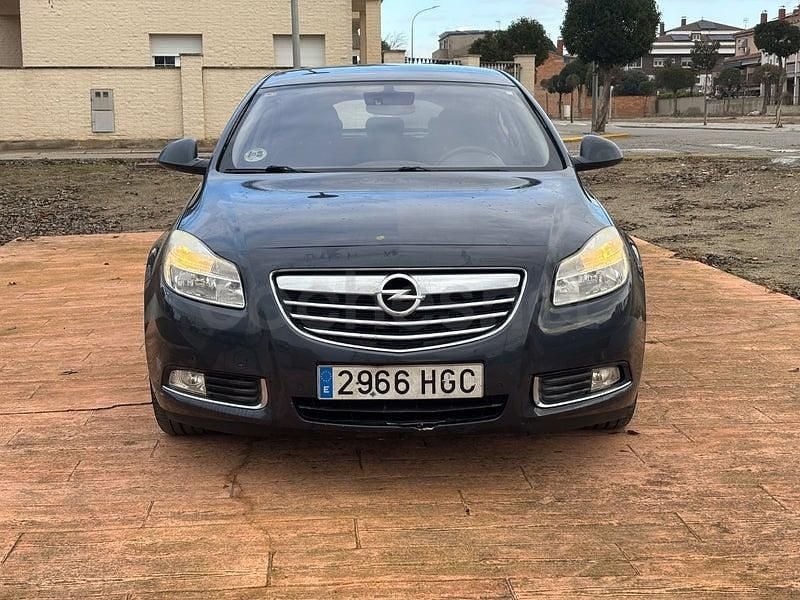 Usado Opel Insignia Edition 110 CV (80 kW) 2011 Azul Berlina