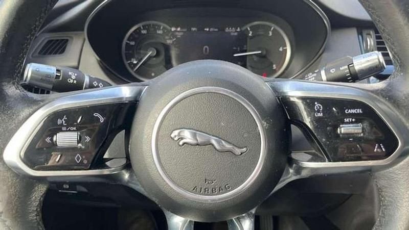 Usado Jaguar E-Pace 163 CV (119 kW) 2021 Blanco SUV