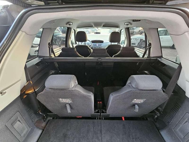 Usado Citroën Grand C4 Picasso Seduction 111 CV (81 kW) 2011 Verde Monovolumen