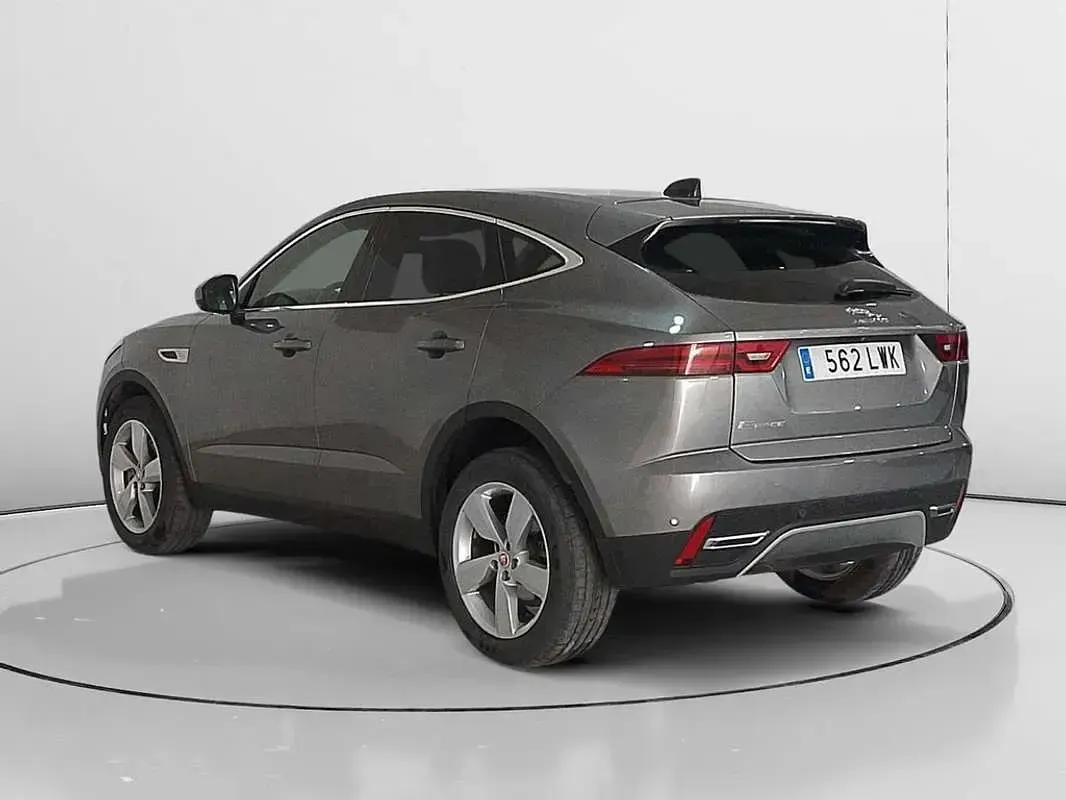 Usado Jaguar E-Pace SE 163 CV (119 kW) 2022 Gris SUV