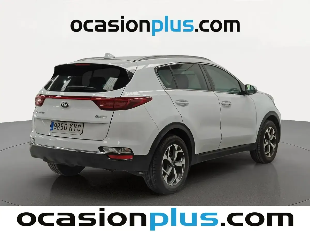 Usado Kia Sportage Plus 115 CV (84 kW) 2019 Blanco SUV
