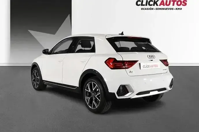 Usado Audi A1 110 CV (80 kW) 2023 SUV