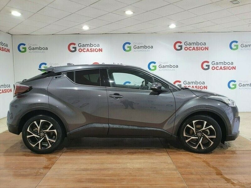 Usado Toyota C-HR Advance 122 CV (89 kW) 2019 Gris SUV