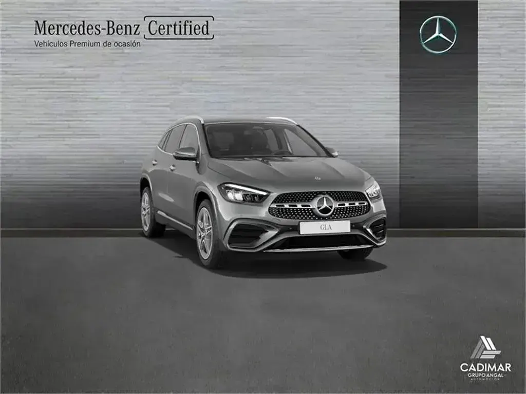 Usado Mercedes GLA220 190 CV (139 kW) 2021 Gris / plata SUV