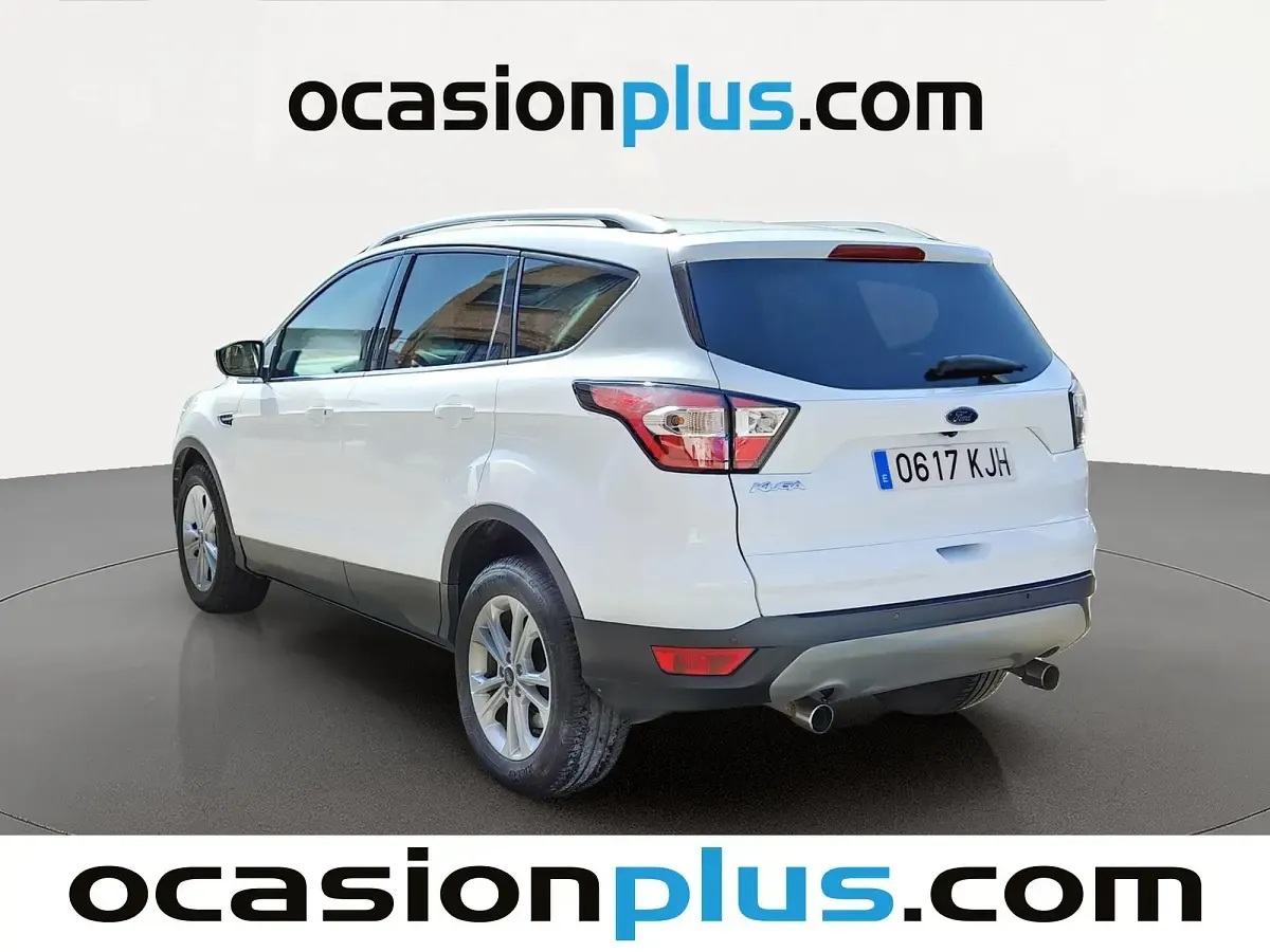 Usado Ford Kuga Titanium 120 CV (88 kW) 2018 Blanco SUV