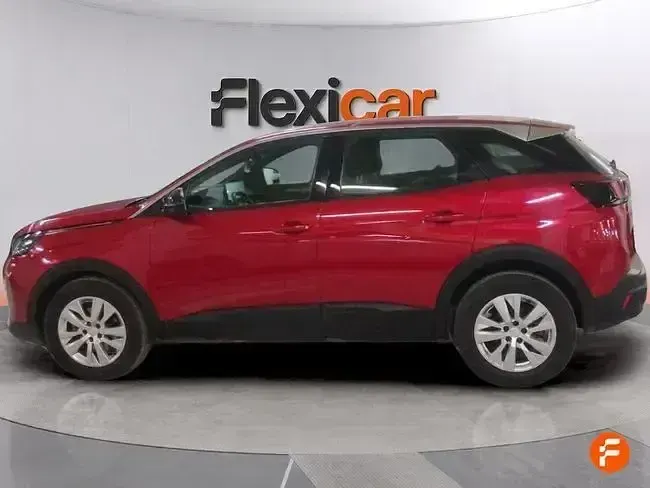 Usado Peugeot 3008 Active 130 CV (95 kW) 2023 Rojo SUV