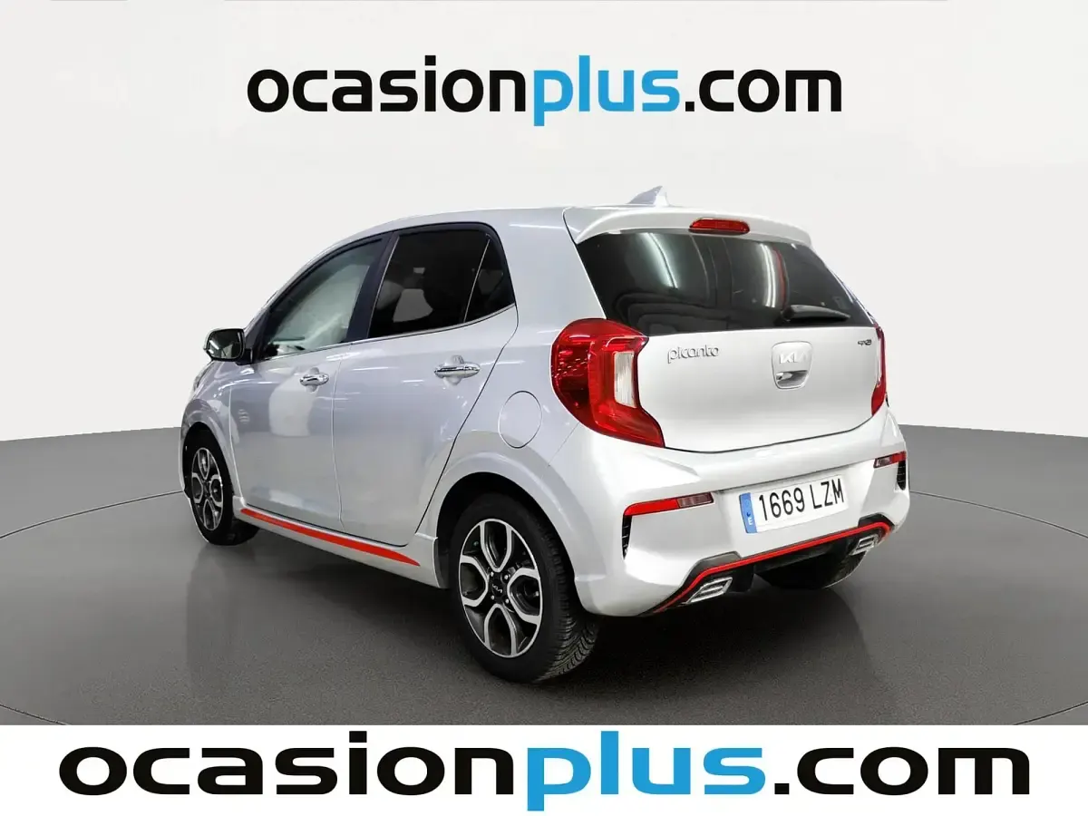 Usado Kia Picanto GT-Line 84 CV (61 kW) 2022 Gris plata Utilitario