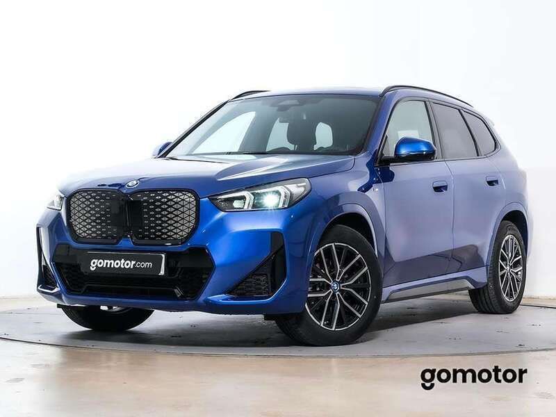 Azul Usado 2024 BMW iX1 Shadowline SUV | 42.090 € (Super precio) - Imagen 1/4