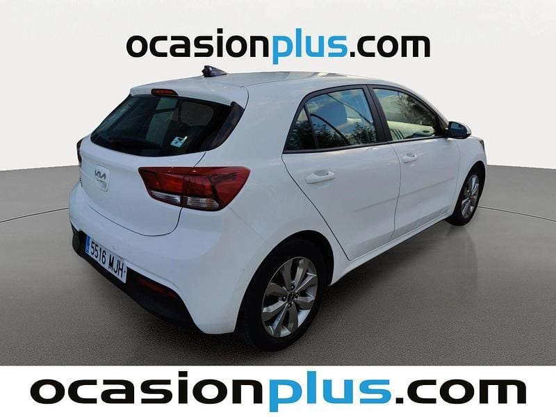 Usado Kia Rio 100 CV (73 kW) 2023 Blanco Utilitario
