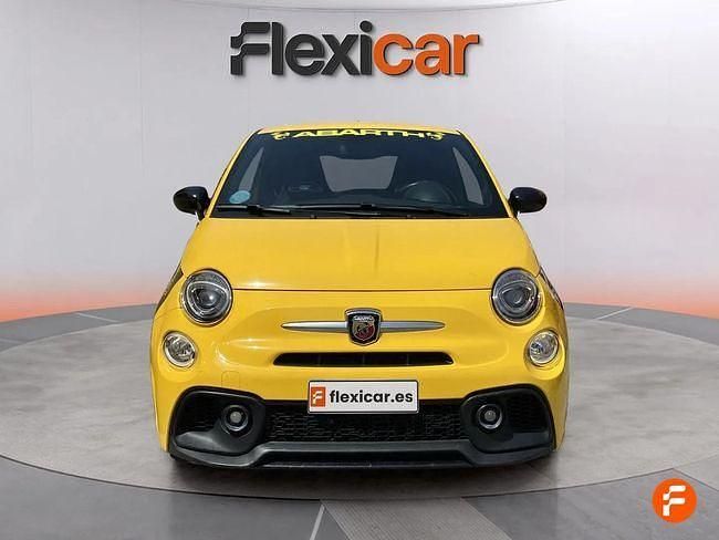 Usado Abarth 595 145 CV (106 kW) 2022 Amarillo Utilitario
