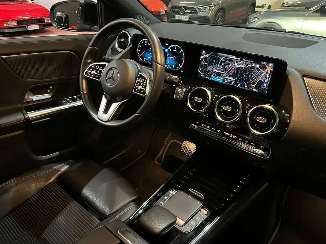 Begagnad Mercedes GLA200 150 HK (110 kW) 2020 Svart SUV